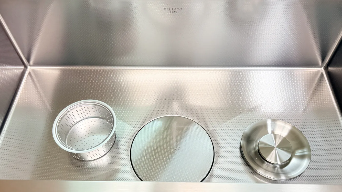 벨라고 벨리타 BLE-858 구성품 — 올스텐 배수구, 와이어 바스켓, 플랫커버