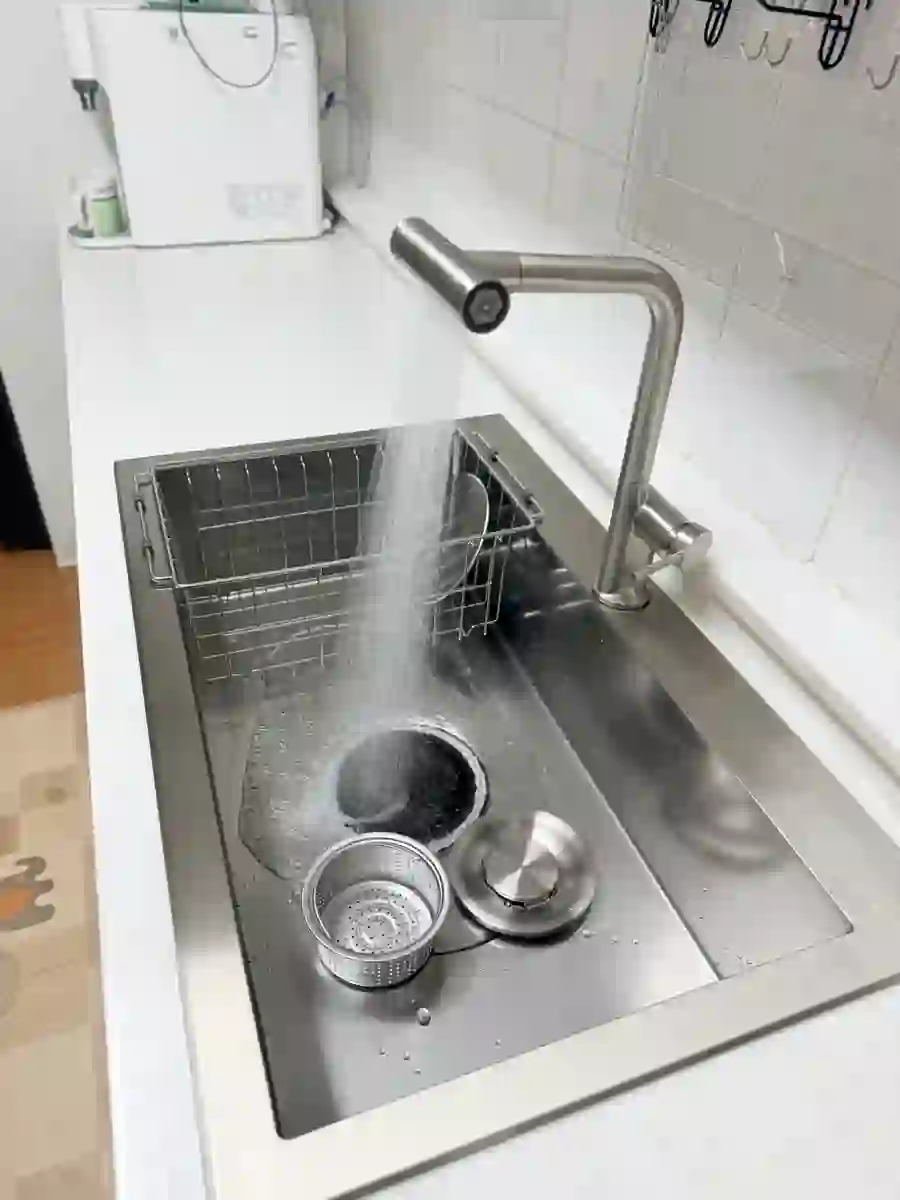 루미노바 LV-16300 폭포수 모드 물 흐르는 장면 — 제천 장락 천일베리굿아파트 백조고니 CECNRW8630 나노코팅